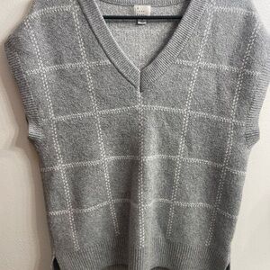a new day Gray Checkered V-Neck Sweater Vest